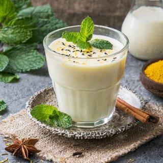 Mint-Ginger Lassi